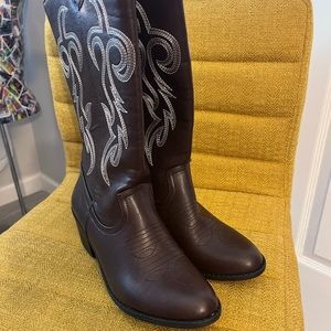 Western Blvd boots. Cowboy boots